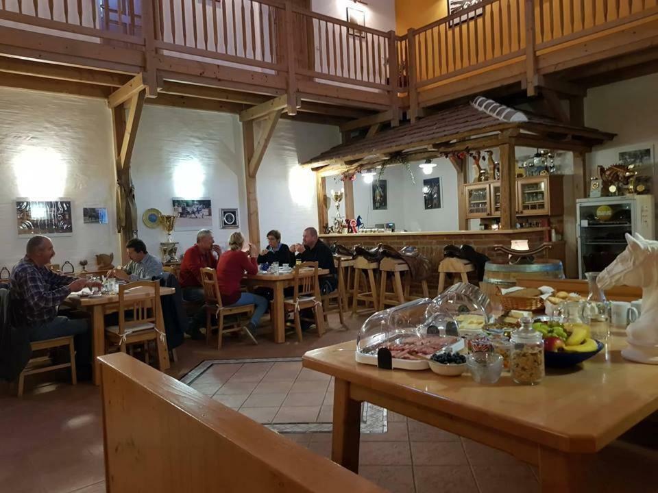 Poppendorf im BurgenlandReiterhof Roessler别墅 外观 照片